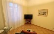 Abitazione per due famiglie (ADATTO PER 2 FAMIGLIE)